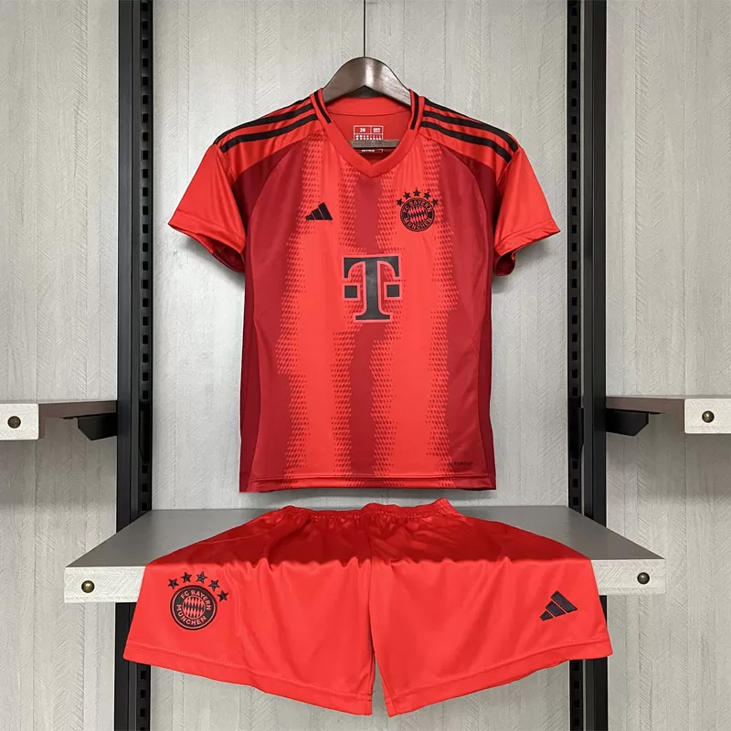 Echipament de fotbal copii FC Bayern Munchen 2024/25 pentru acasă
