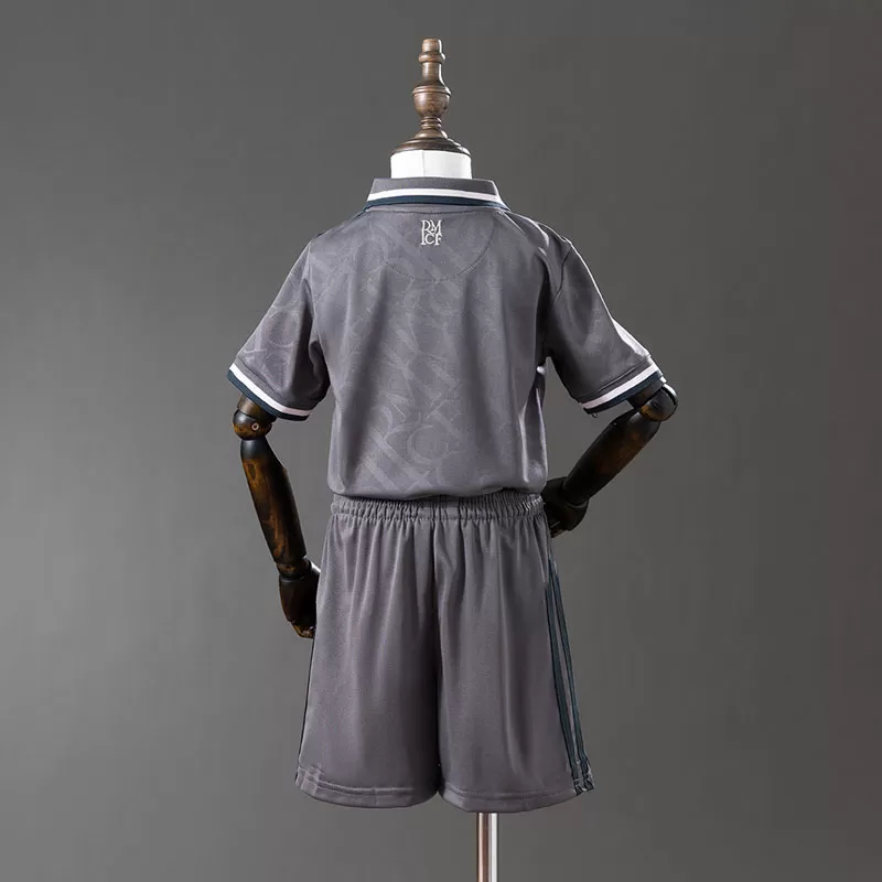 Echipament de fotbal copii Real Madrid al treilea 2024-25 Echipament de fotbal copii Real Madrid al treilea 2024/25