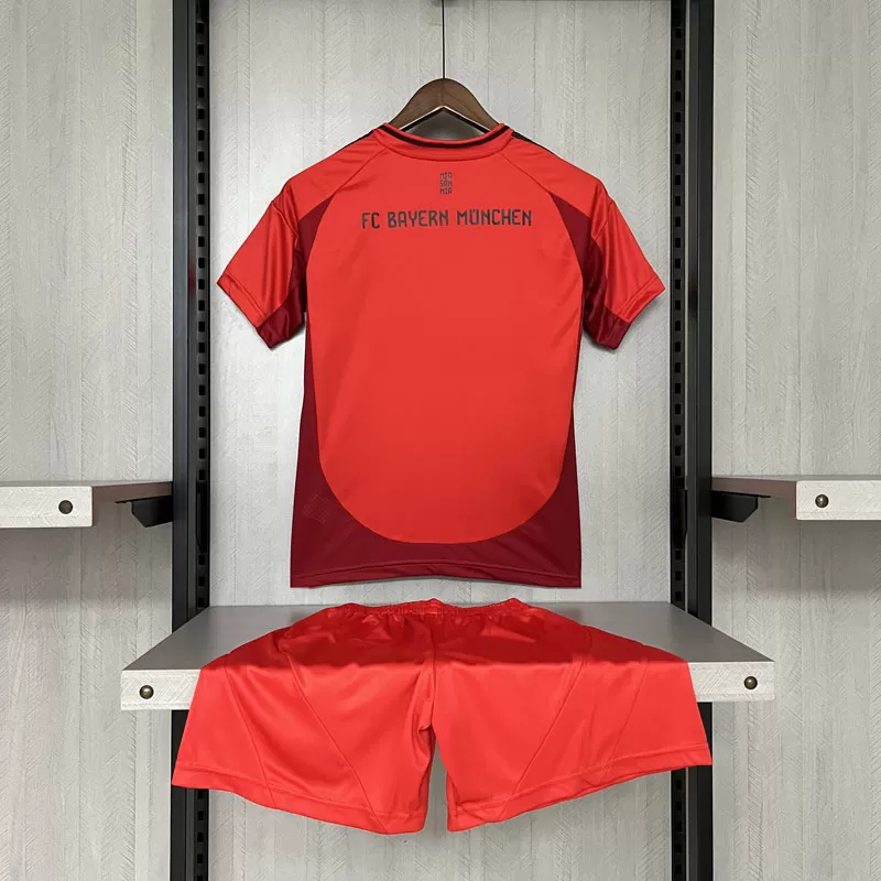 Set echipament copii Bayern Munchen acasă 2024-2025