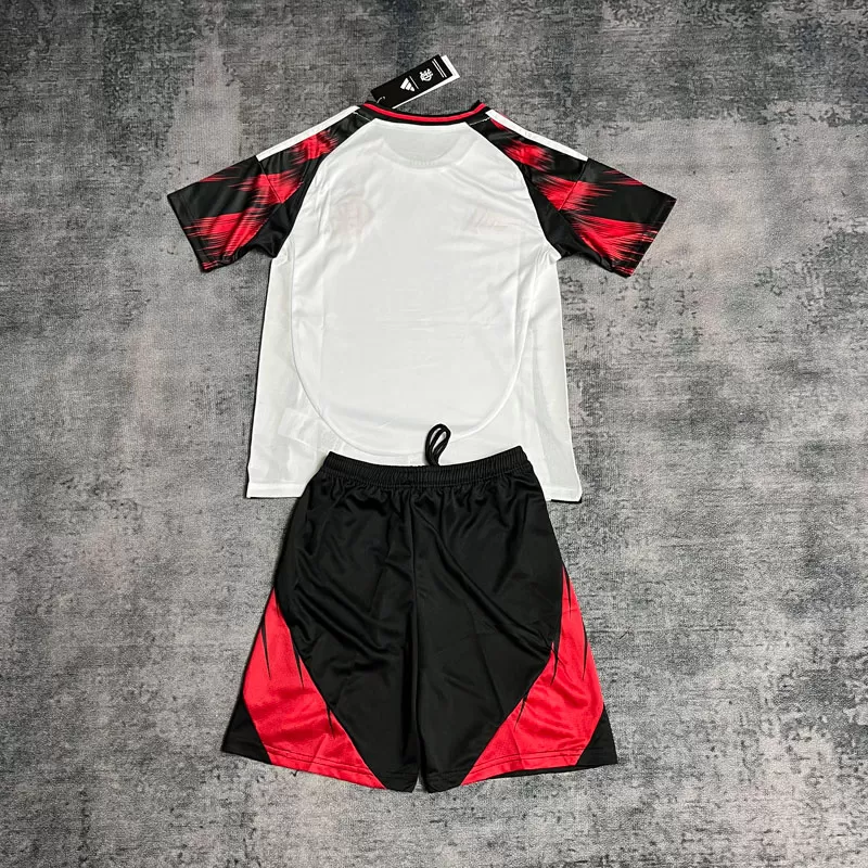 Echipament Fotbal Flamengo pentru Copii – Deplasare 2025-26