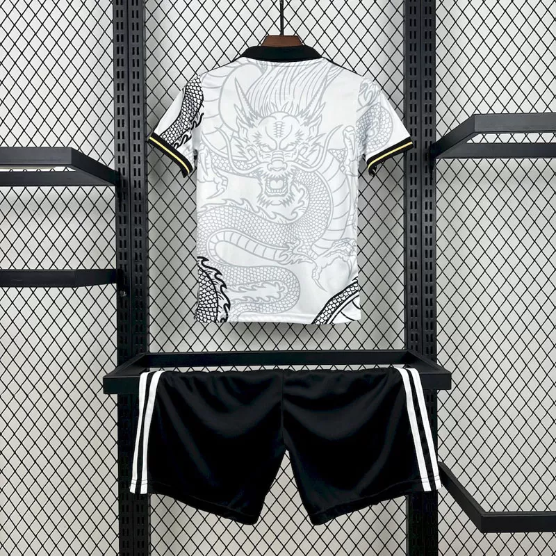 Set fotbal copii Real Madrid 2022-2023 - Ediție Dragon alb-negru