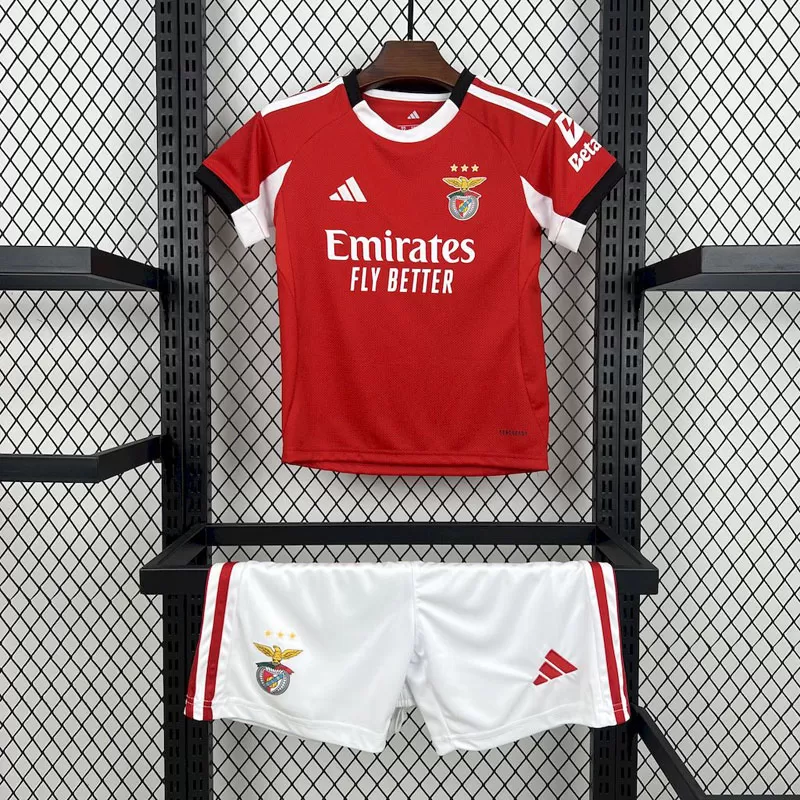 Tricou Benfica copii 2025/26 pentru acasă - cu pantaloni scurți