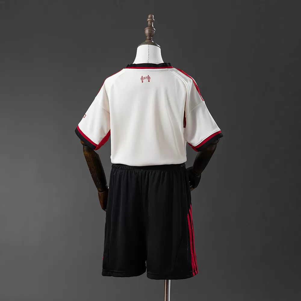 Set Liverpool 2025-26 copii deplasare Set Liverpool 2025/26 copii deplasare