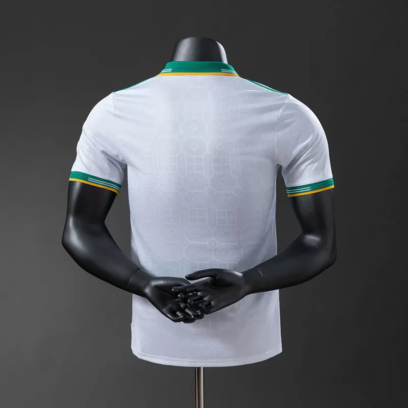 Tricou fotbal AS Roma 2025-26 third pentru bărbați alb Tricou fotbal AS Roma 2025/26 third pentru bărbați alb