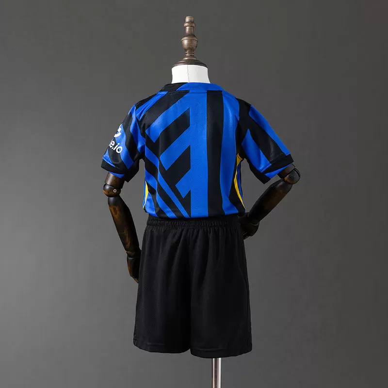 Inter Milano 2024-25 echipament fotbal pentru copii Inter Milano 2024/25 echipament fotbal pentru copii