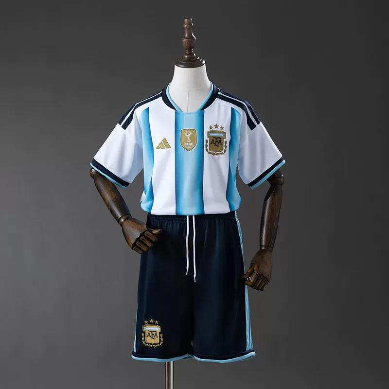 Echipament fotbal copii Argentina 2026 acasă - tricou și pantaloni