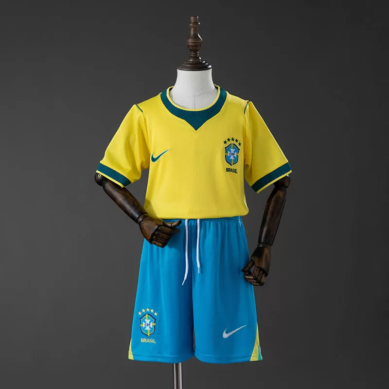 Tricou Brazilia 2026 copii acasă – echipament fotbal cu șorturi