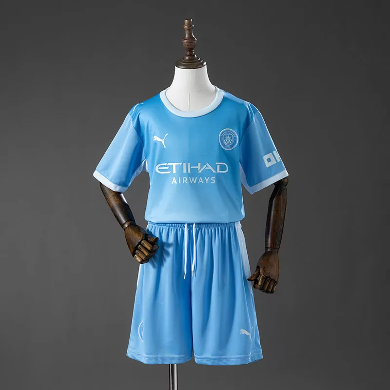 Echipament Fotbal Manchester City Copii 2026/27 – Set Tricou Acasă și Șort