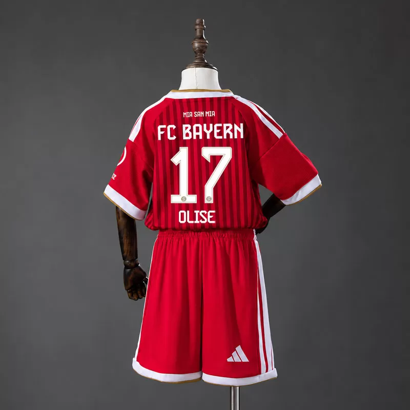 Bayern München Tricou Copii 2026/27 – Echipament Acasă cu Olise 17 și Pantaloni Scurți